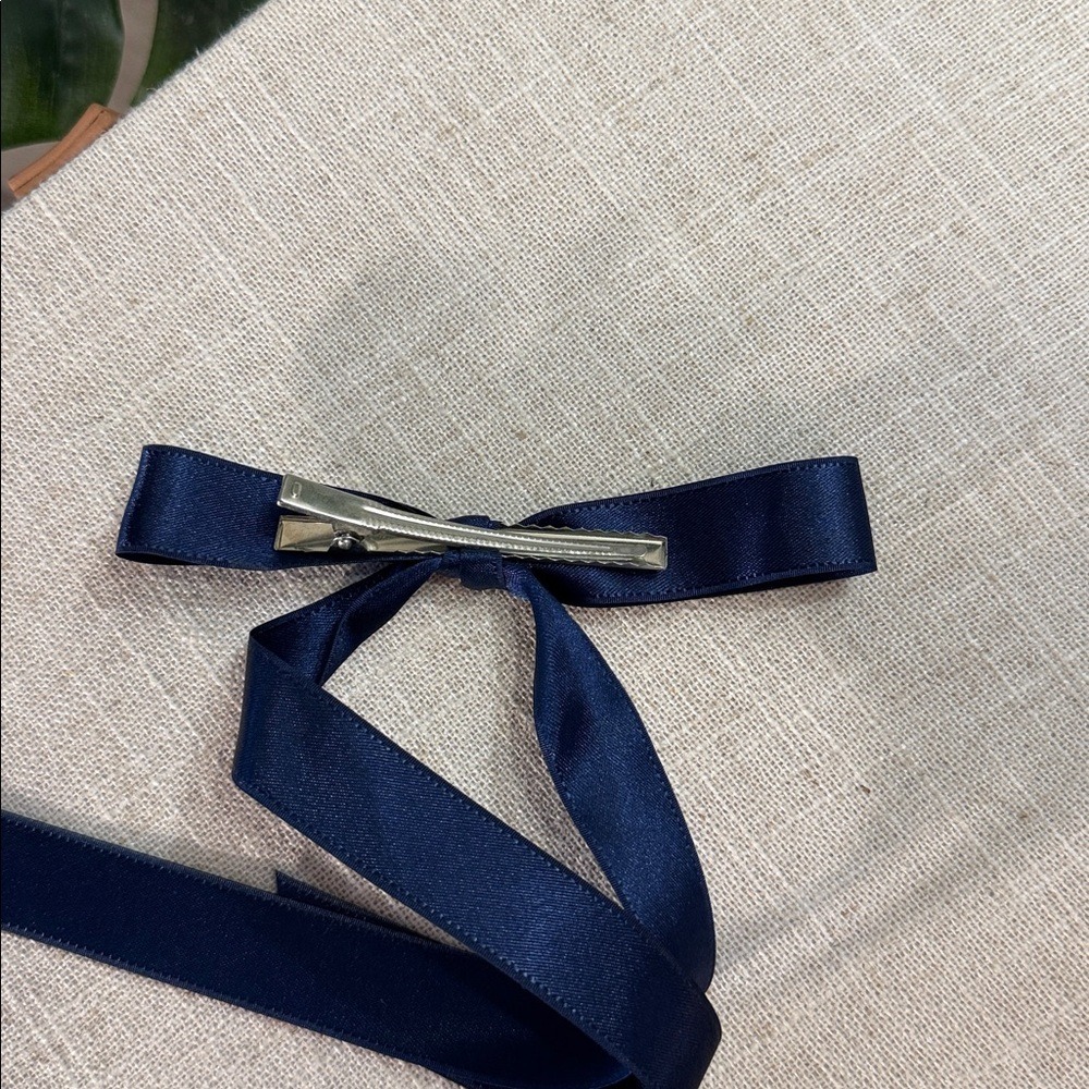 Preppy hair accessory satin handmade Navy Ribbon with clip‎ - Picture 2 of 2